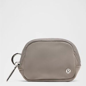 NWT LULULEMON NaNo BelTBag WrisTleT